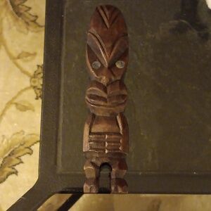 MAORI WOOD CARVED FIGURE